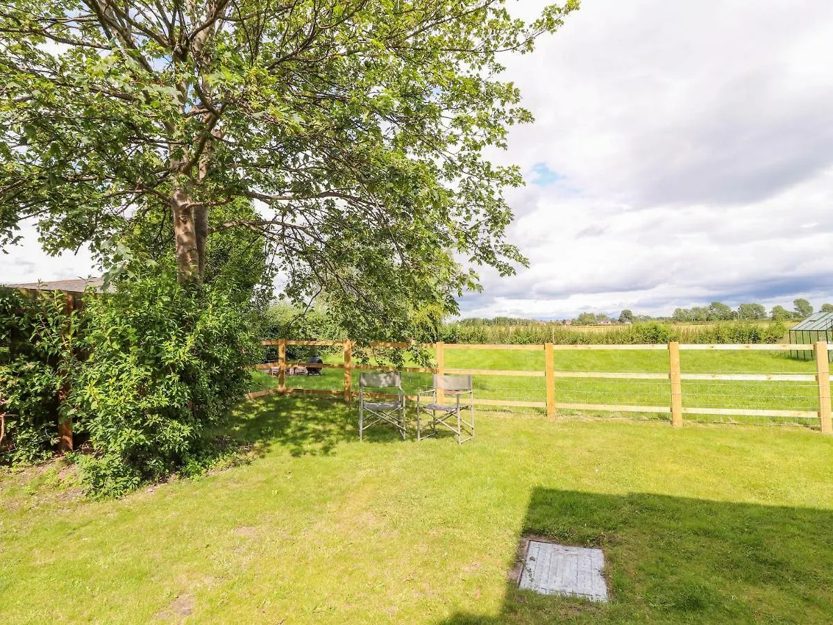 Well House Farm Flat 1 Apartment Chester