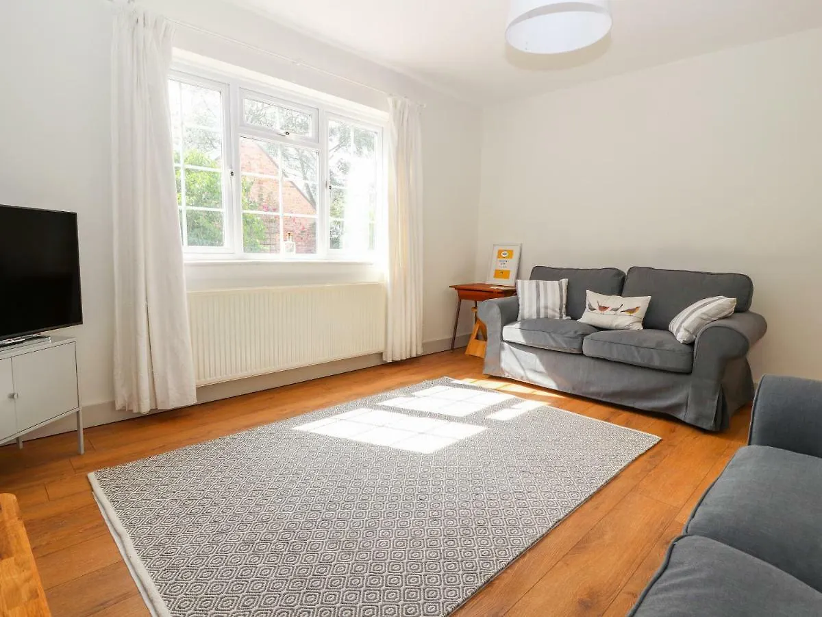 Well House Farm Flat 1 Apartment Chester 0*,  United Kingdom